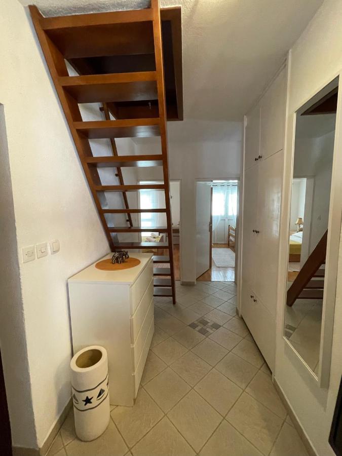 Aquarium Apartment โกตอร์ ภายนอก รูปภาพ